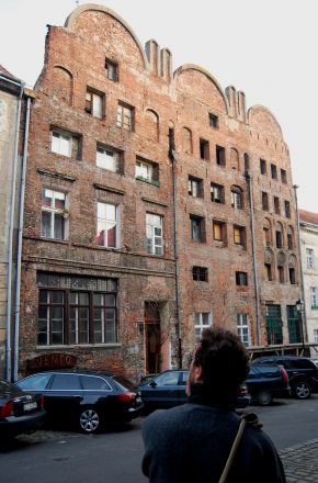 Ett hus som byggts om flera gånger, men vackert är det!