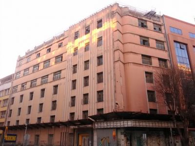 Mellan Ladadika och järnvägsstationen.