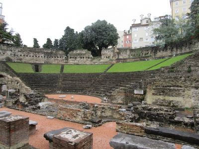 Teatro romano - Romerska teatern.