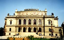Rudolfinum i Prag